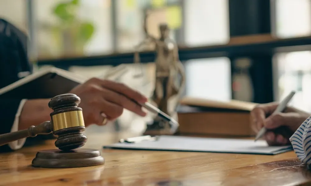 Insider Trading in the Digital Era in Arkansas  